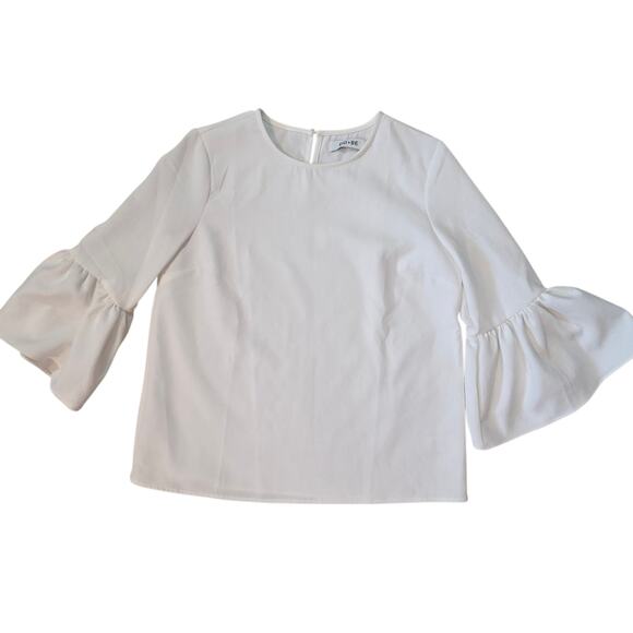 Do + Be White Blouse Bell Sleeves, Button Keyhole Closure in back, textured sz L - Picture 2 of 10